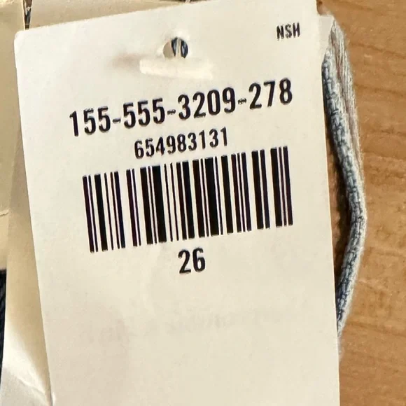 NWT Abercrombie & Fitch 90s Straight Leg Ultra High Rise Jeans Size 26 or 2 - Picture 6 of 6